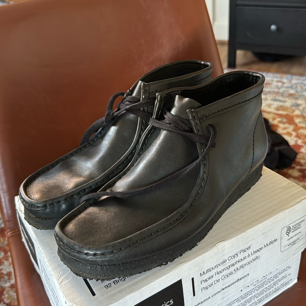 Clarks Wallabee